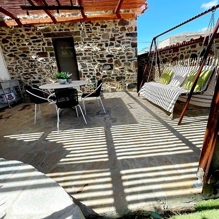 Platipodi Stone House Villa Nikithianos ภายนอก รูปภาพ
