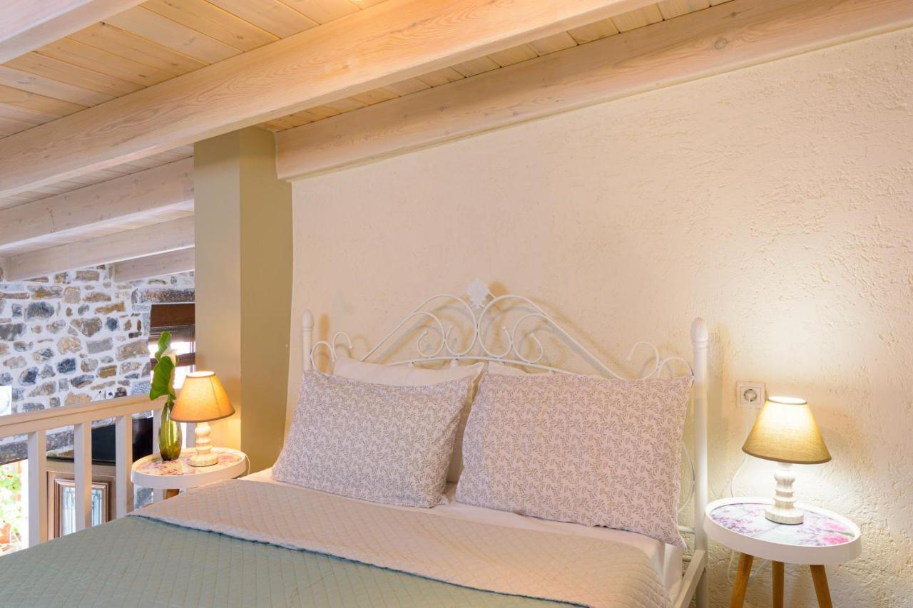 Platipodi Stone House Villa Nikithianos ภายนอก รูปภาพ